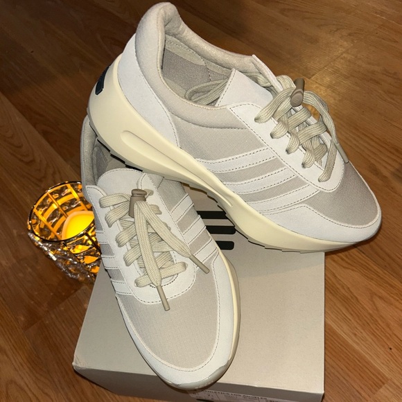 Adidas x Fear Of God Sneakers Unisex 6.5 Men’s 7.5 Women’s - Sesame - Picture 4 of 16